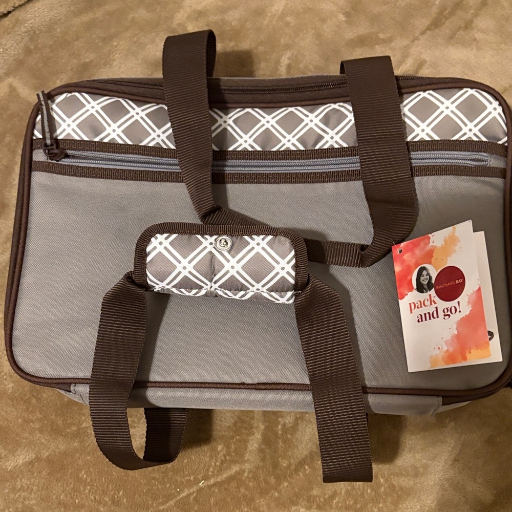 NWT Rachael Ray Insulated Carryall with Temperfoil and Exterior Zippered Pocket